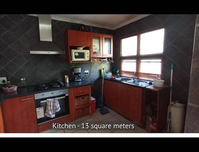 2 BEDROOM SECTIONAL TITLE FOR SALE IN SHERWOOD